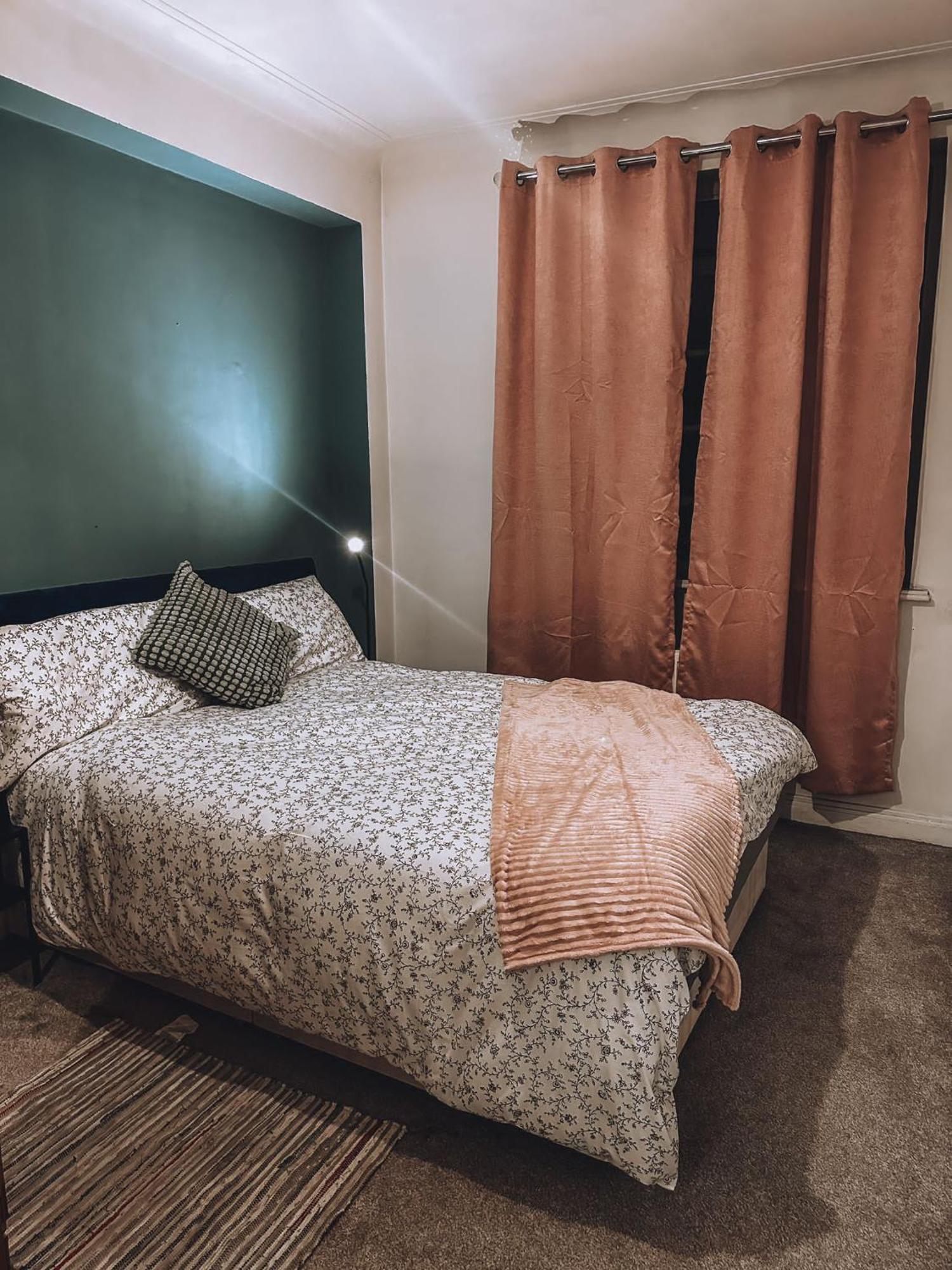 Cosy 2 Bedroom Apartment In Swiss Cottage. Londýn Exteriér fotografie