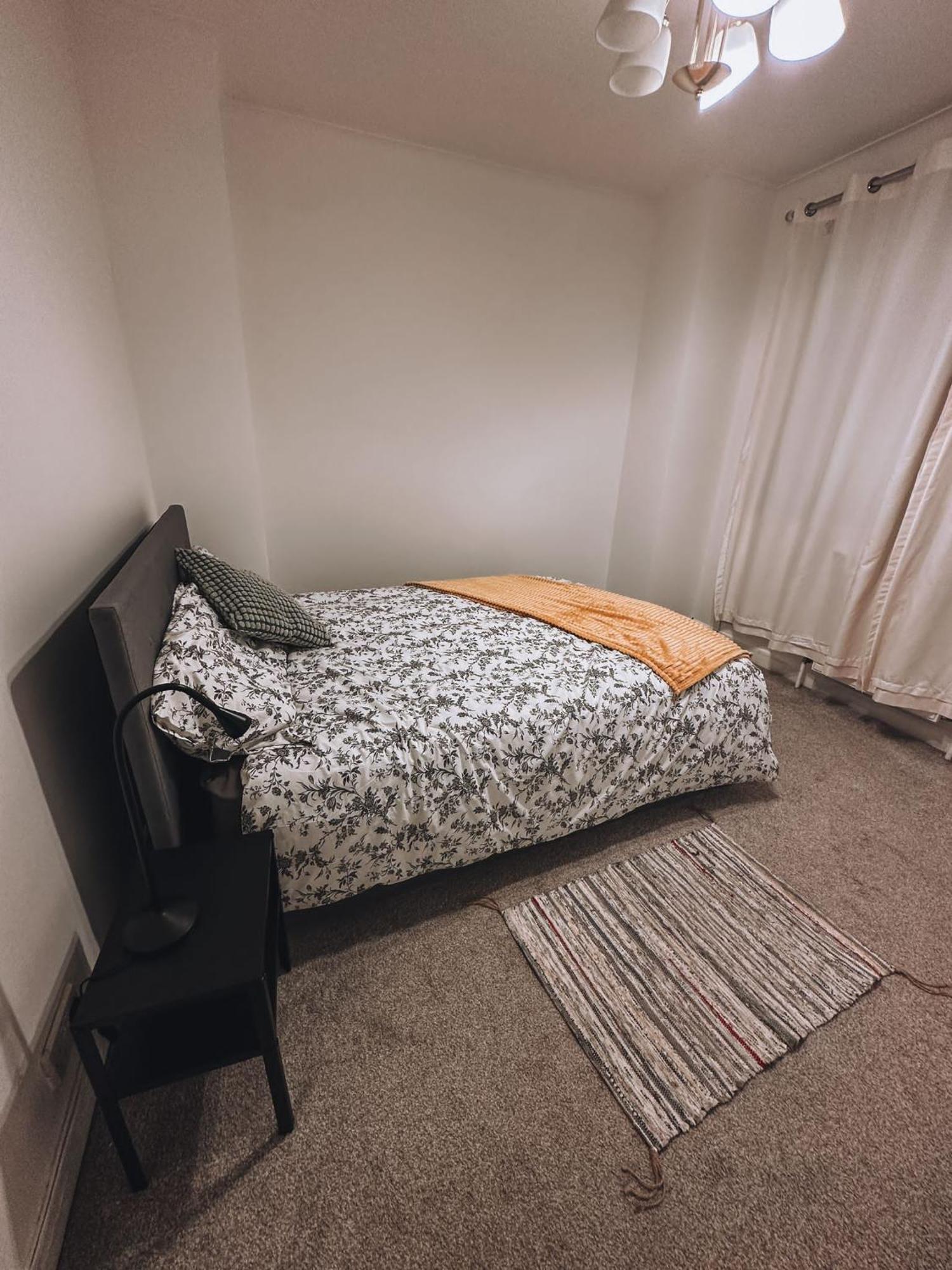 Cosy 2 Bedroom Apartment In Swiss Cottage. Londýn Exteriér fotografie