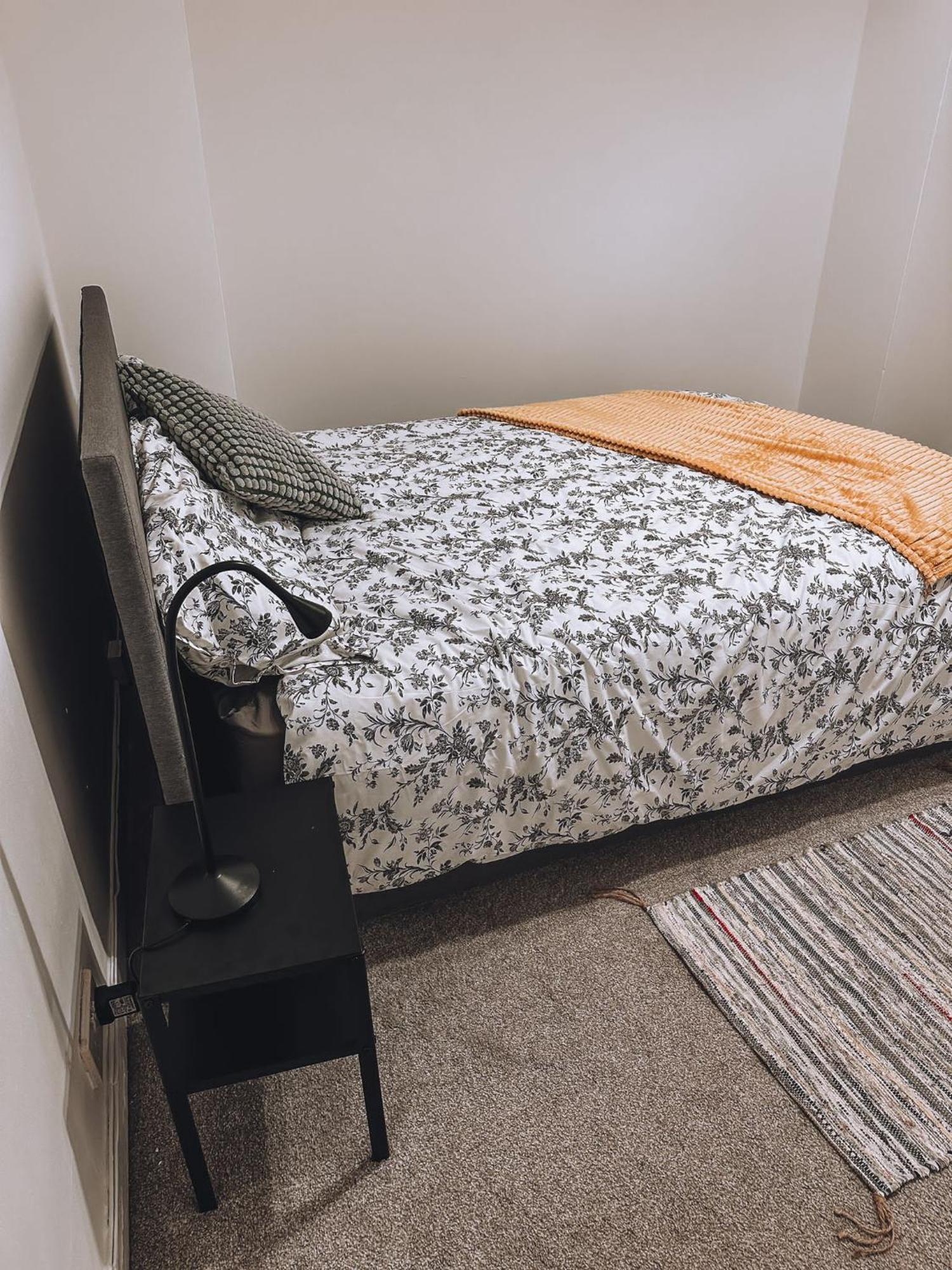 Cosy 2 Bedroom Apartment In Swiss Cottage. Londýn Exteriér fotografie