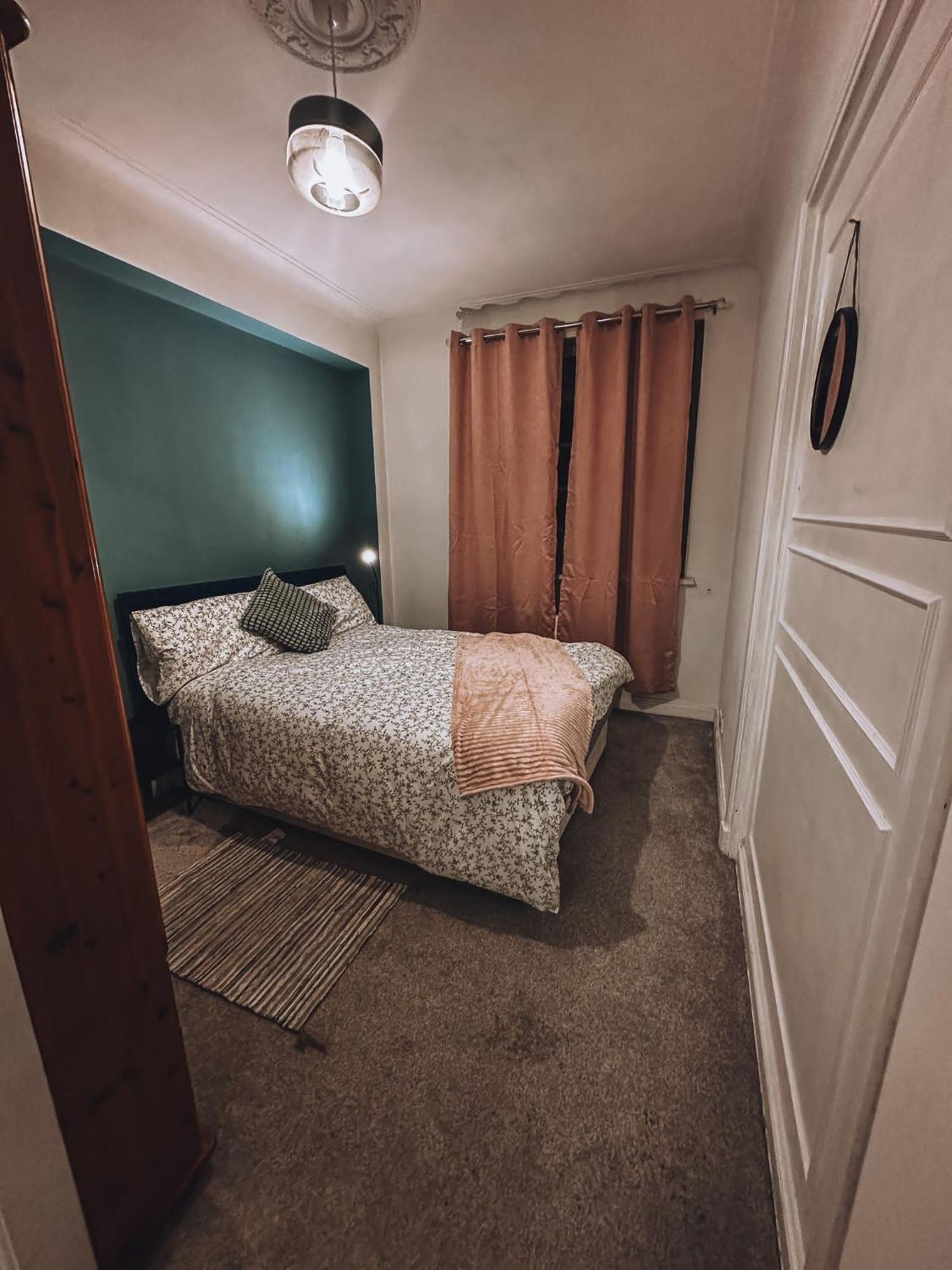 Cosy 2 Bedroom Apartment In Swiss Cottage. Londýn Exteriér fotografie